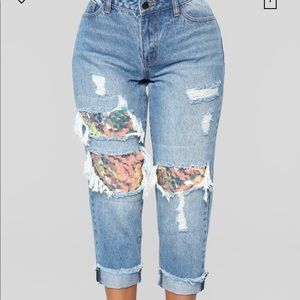 Fashion Nova Boyfriend jeans